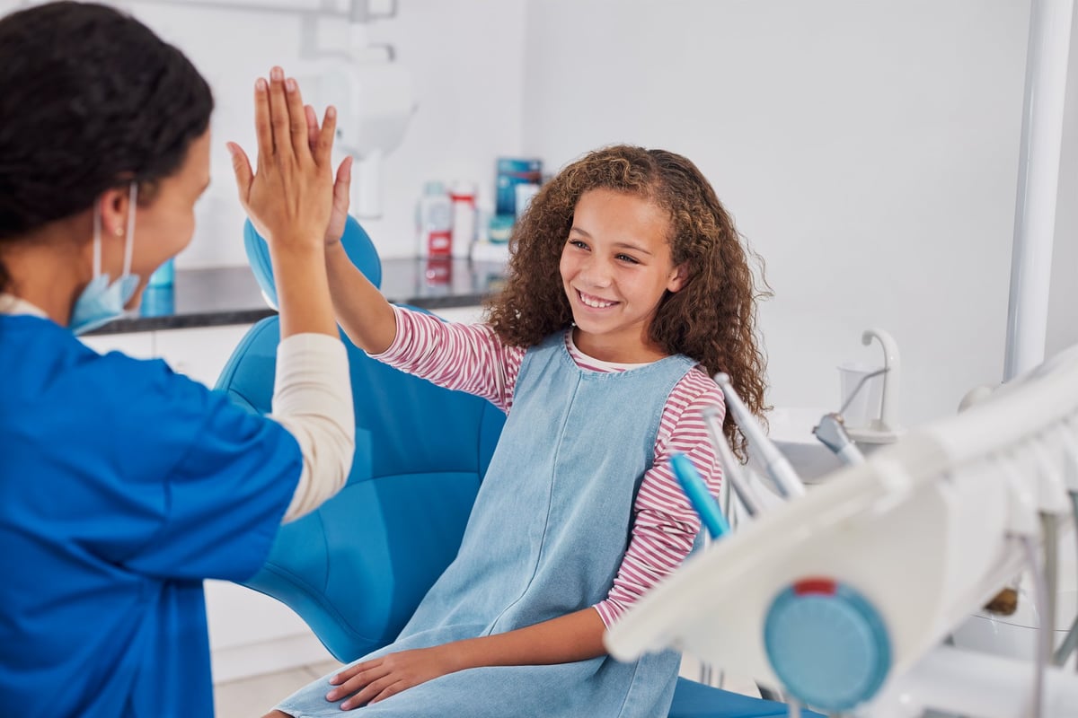 Family and kids dentist in Coomera treating a child patient comfortably